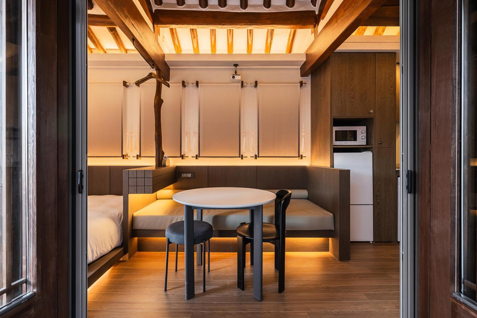In Breeze Apartment