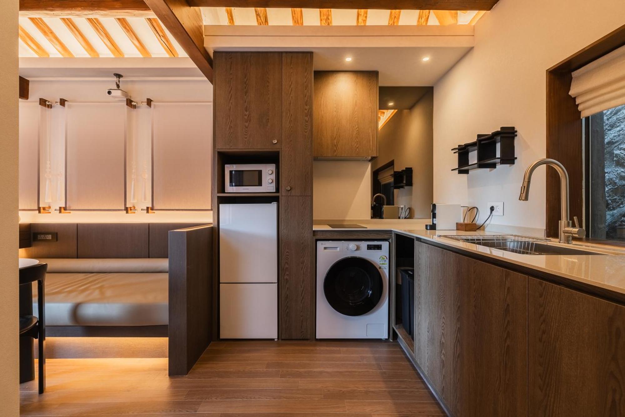 Apartment In Breeze Seoul